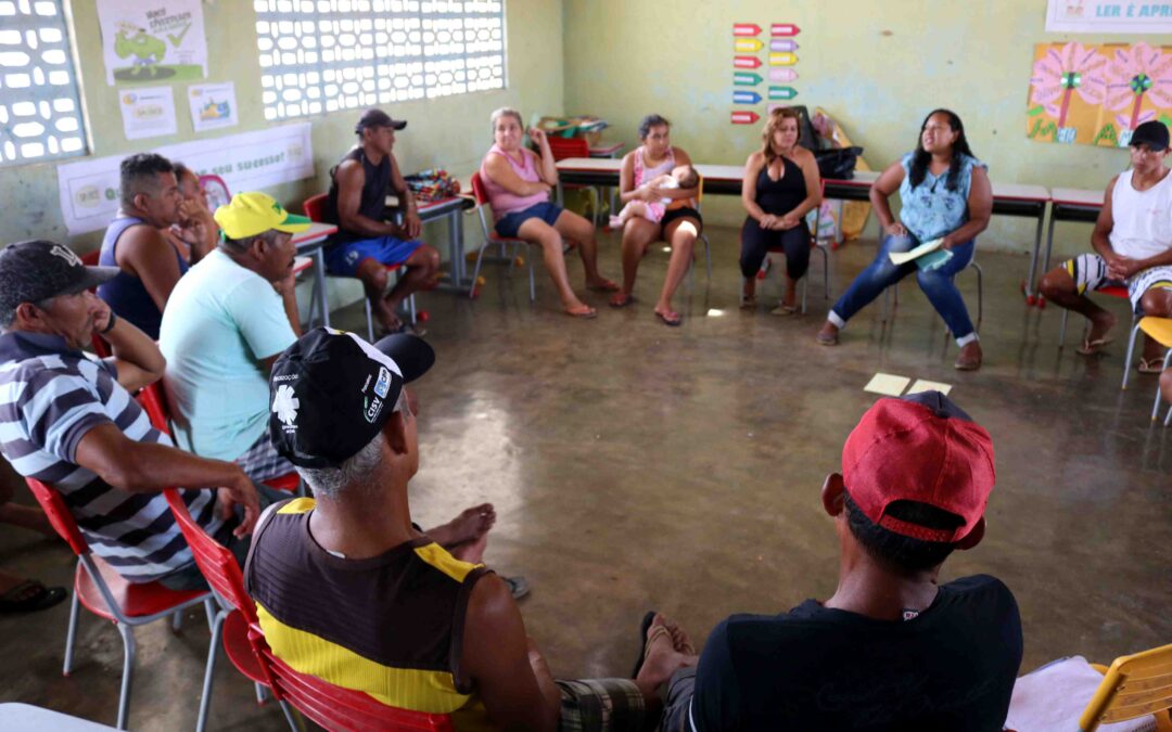 PESCADORAS E PESCADORES DISCUTEM A CONVIVÊNCIA COM O SEMIÁRIDO E OS DIREITOS NA PESCA ARTESANAL